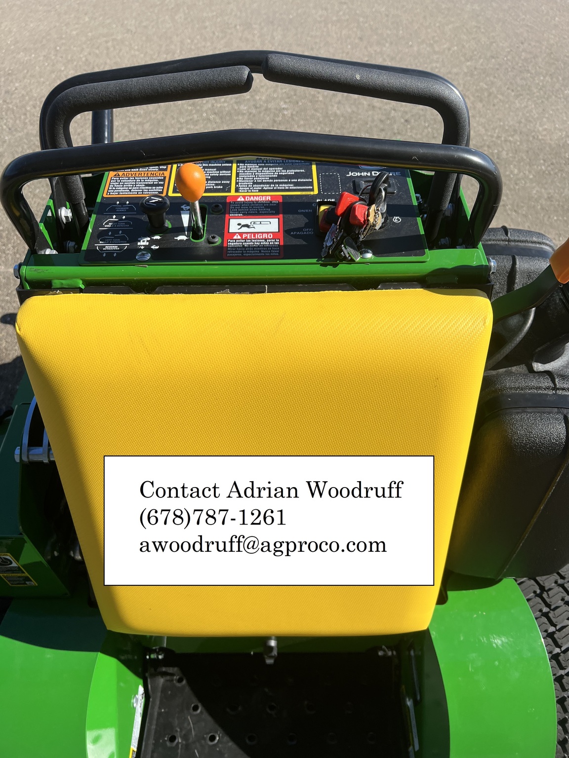 2023 John Deere 652M Image 5