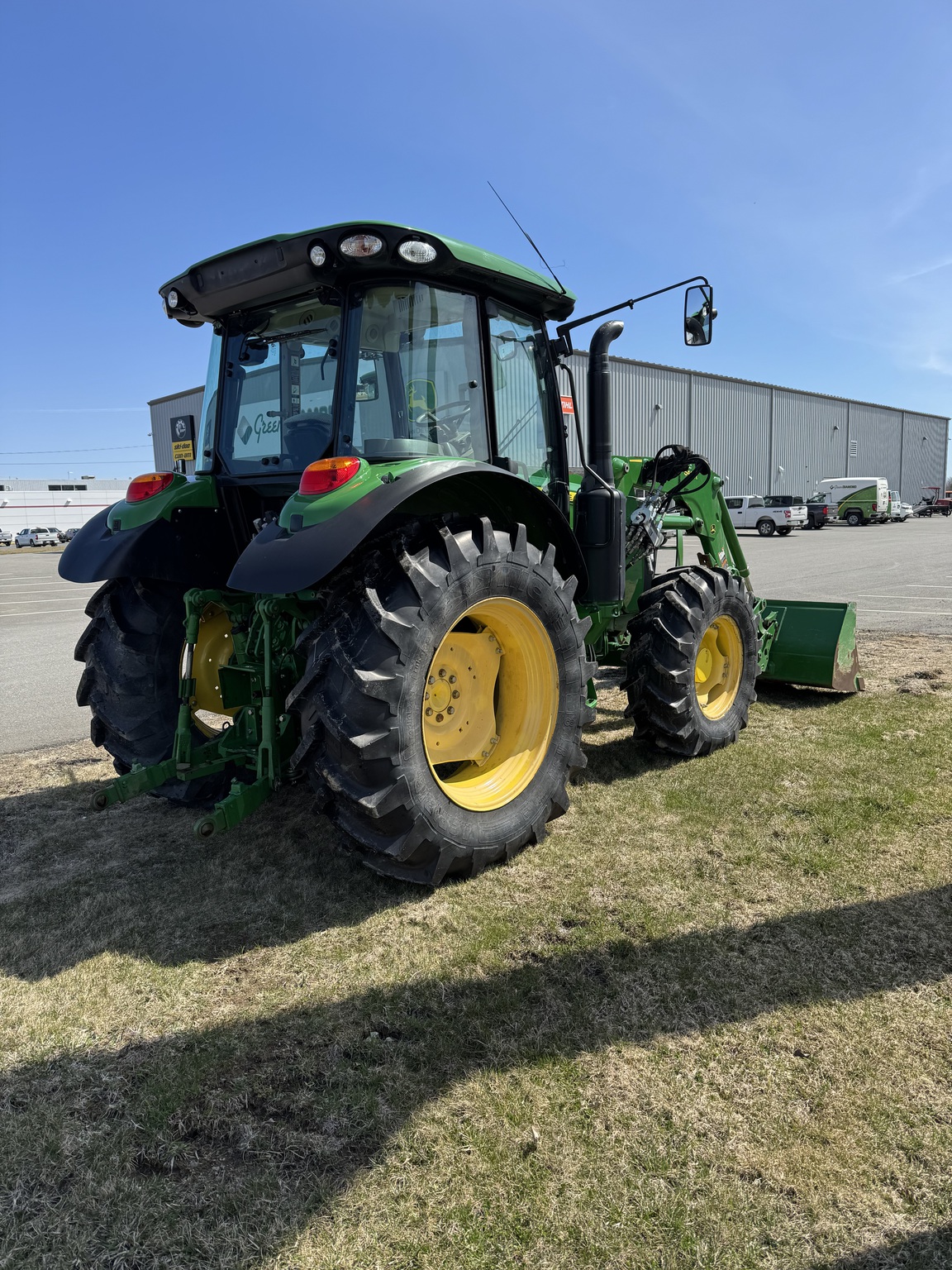 2017 John Deere 5100R Image 5