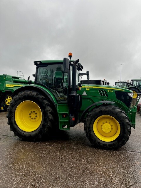 2022 John Deere 6145R