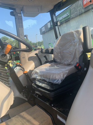 2024 John Deere 5067 Picture 5 2024 John Deere 5067-5
