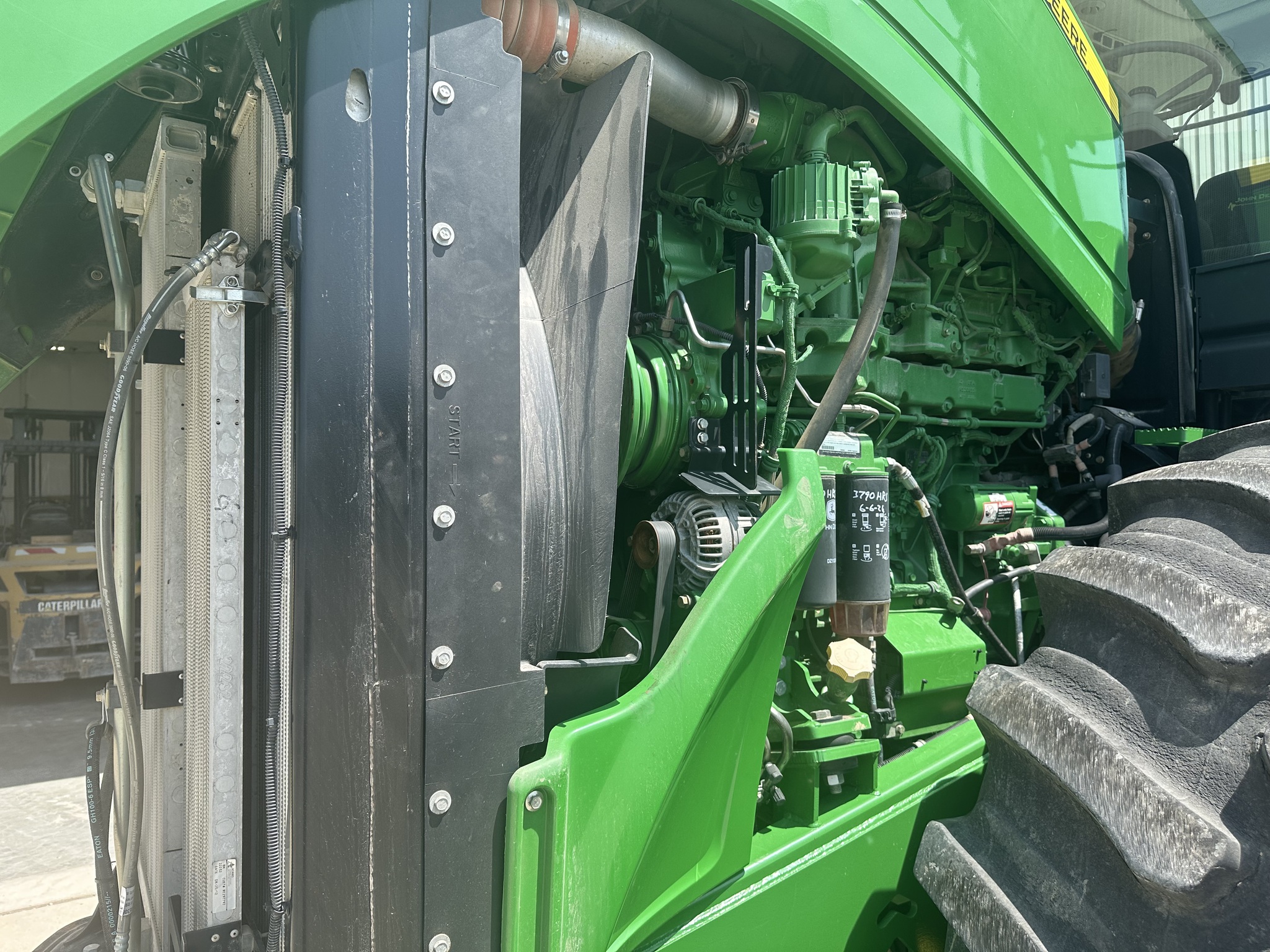 2012 John Deere 9510R Image 20