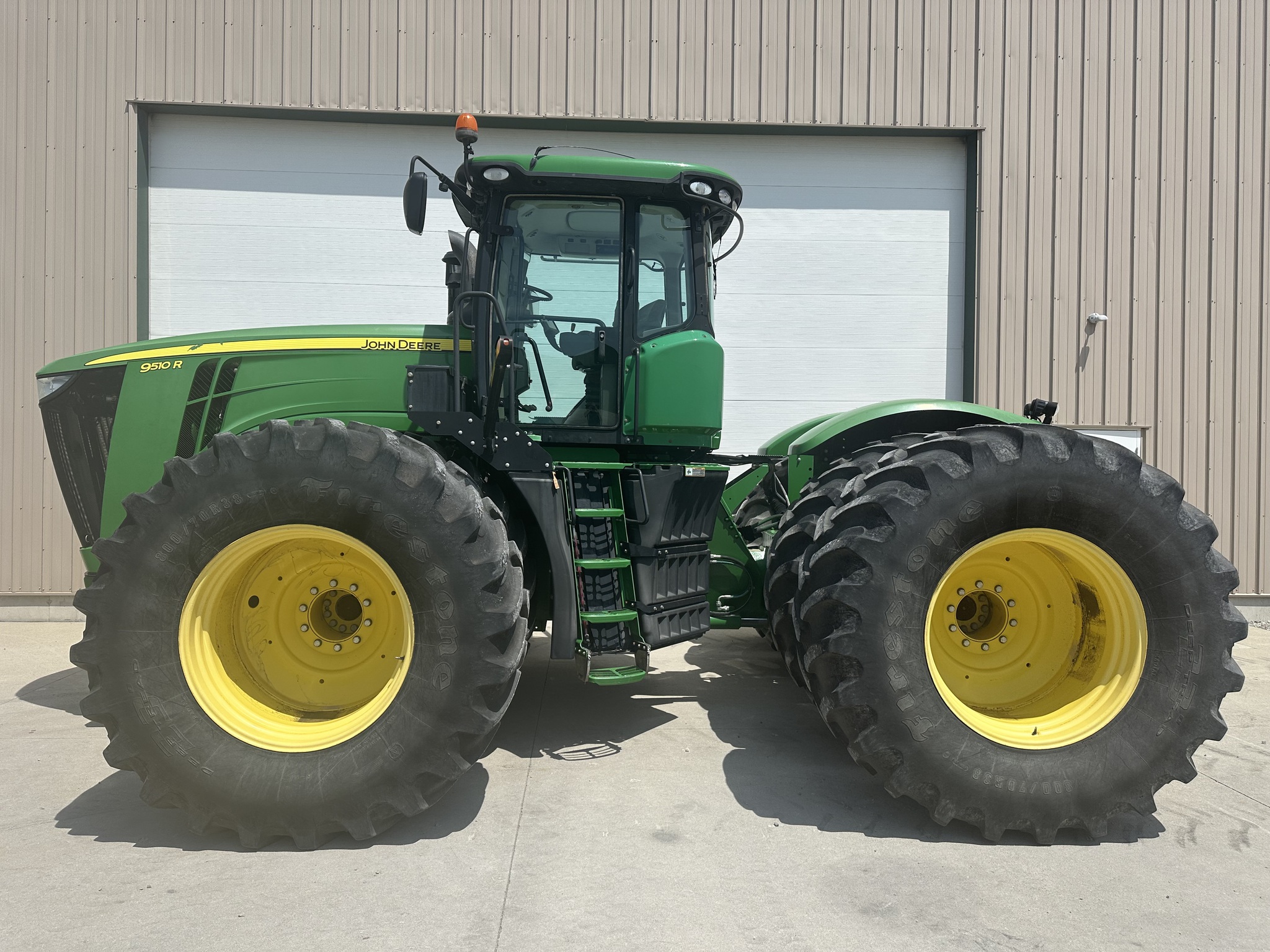 2012 John Deere 9510R Image 2