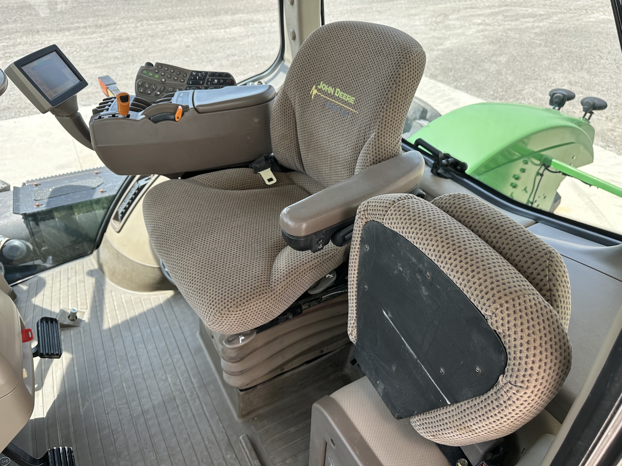 2012 John Deere 9510R Image 27