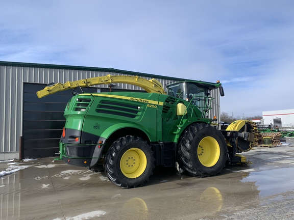 2022 John Deere 8200 thumbnail 4