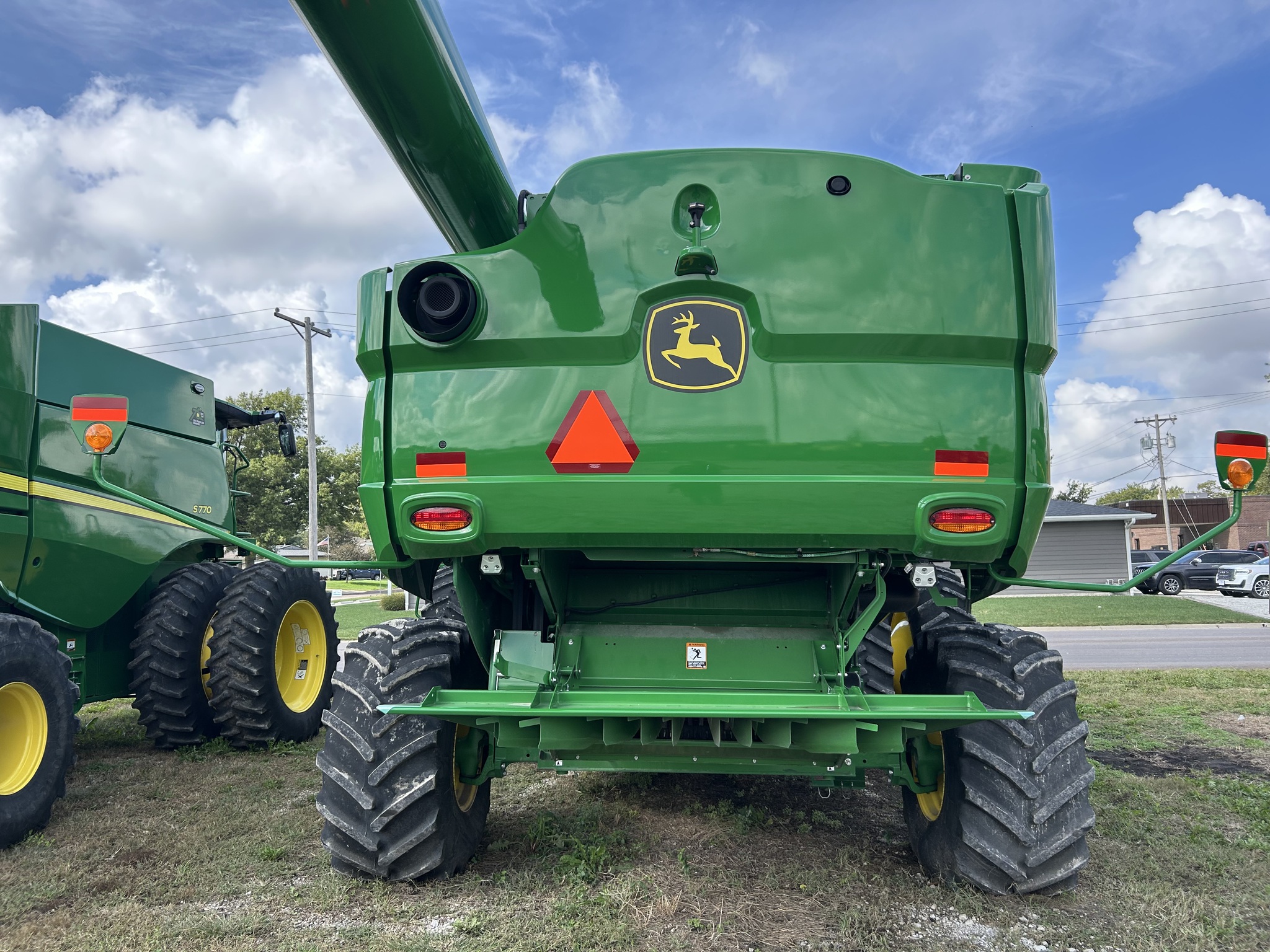  2023 John Deere S770 at Heritage Tractor in Seneca, KS