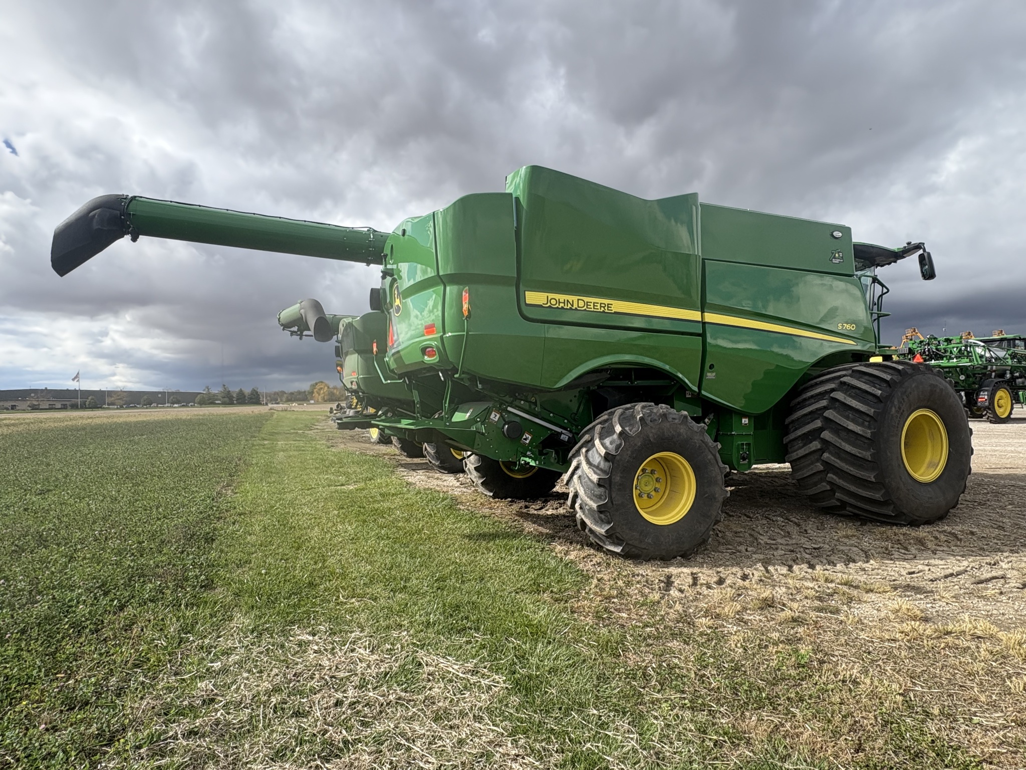 2022 John Deere S760 Image 5