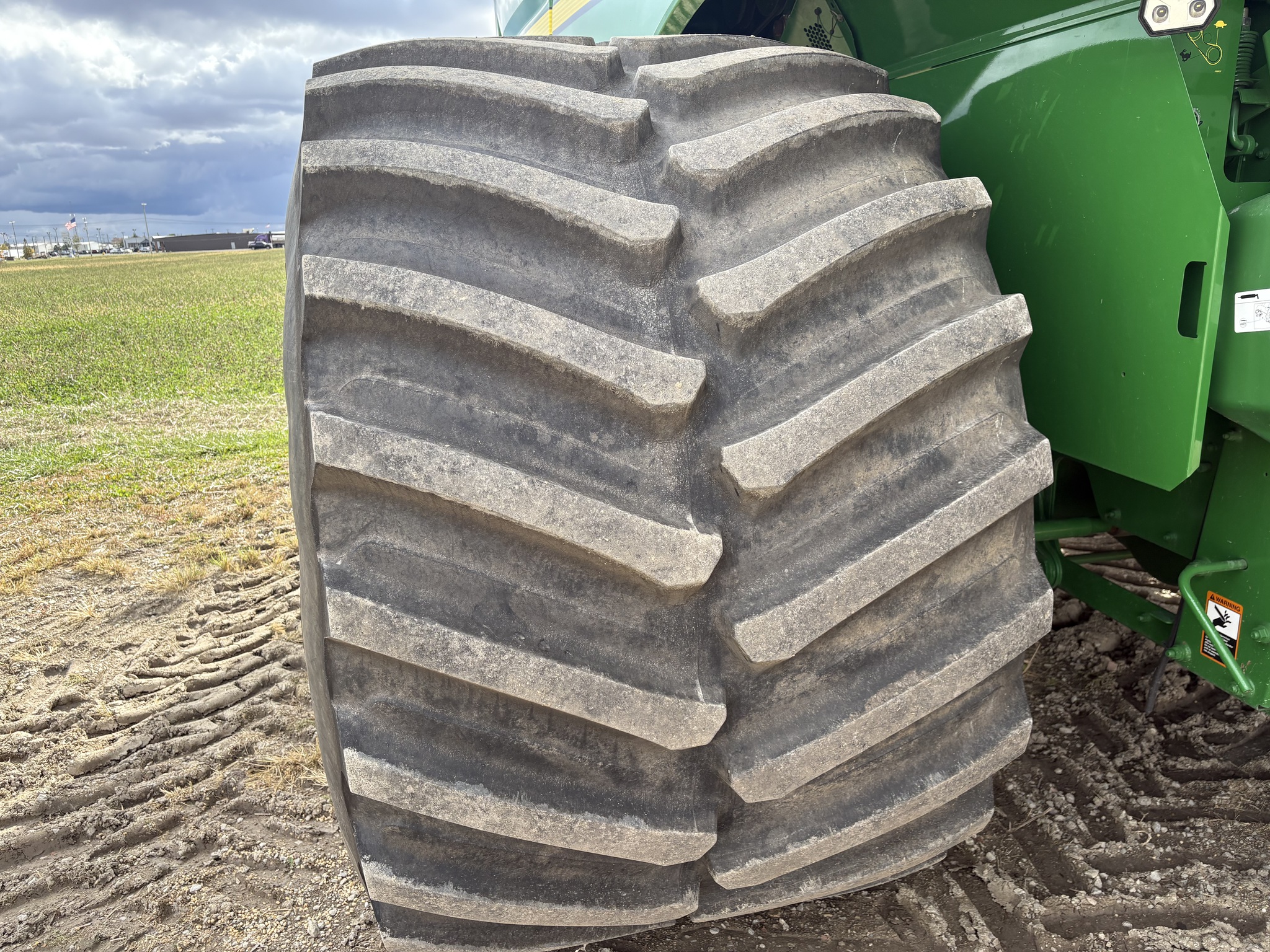 2022 John Deere S760 Image 10