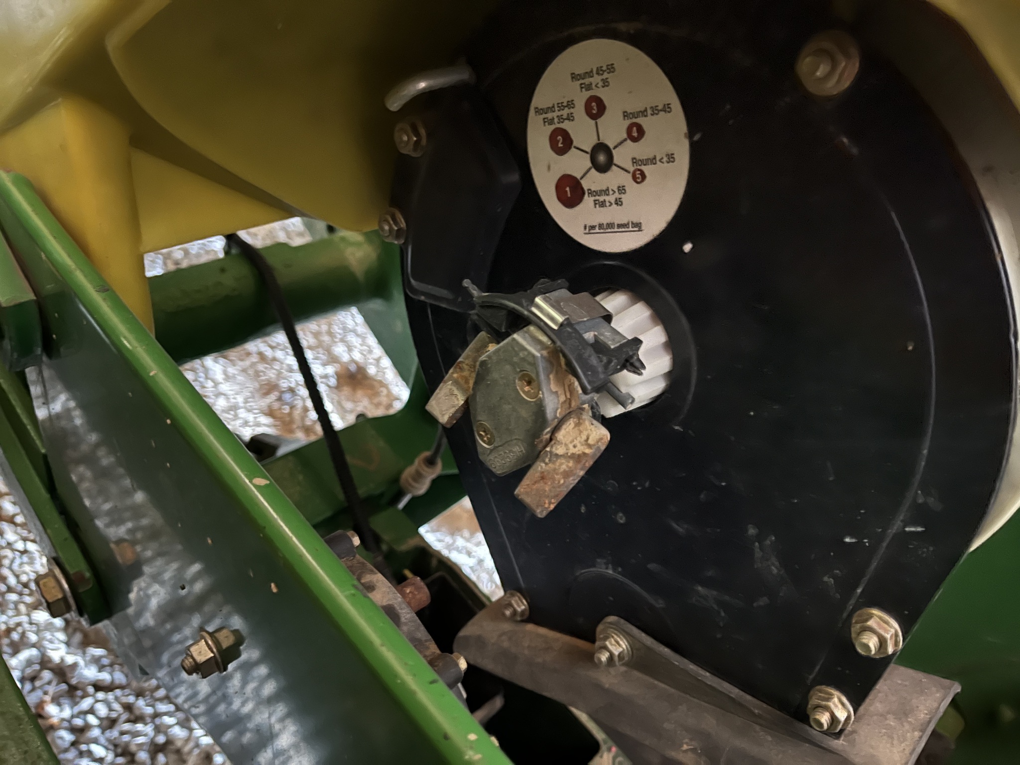 2010 John Deere 1770NT Image 16