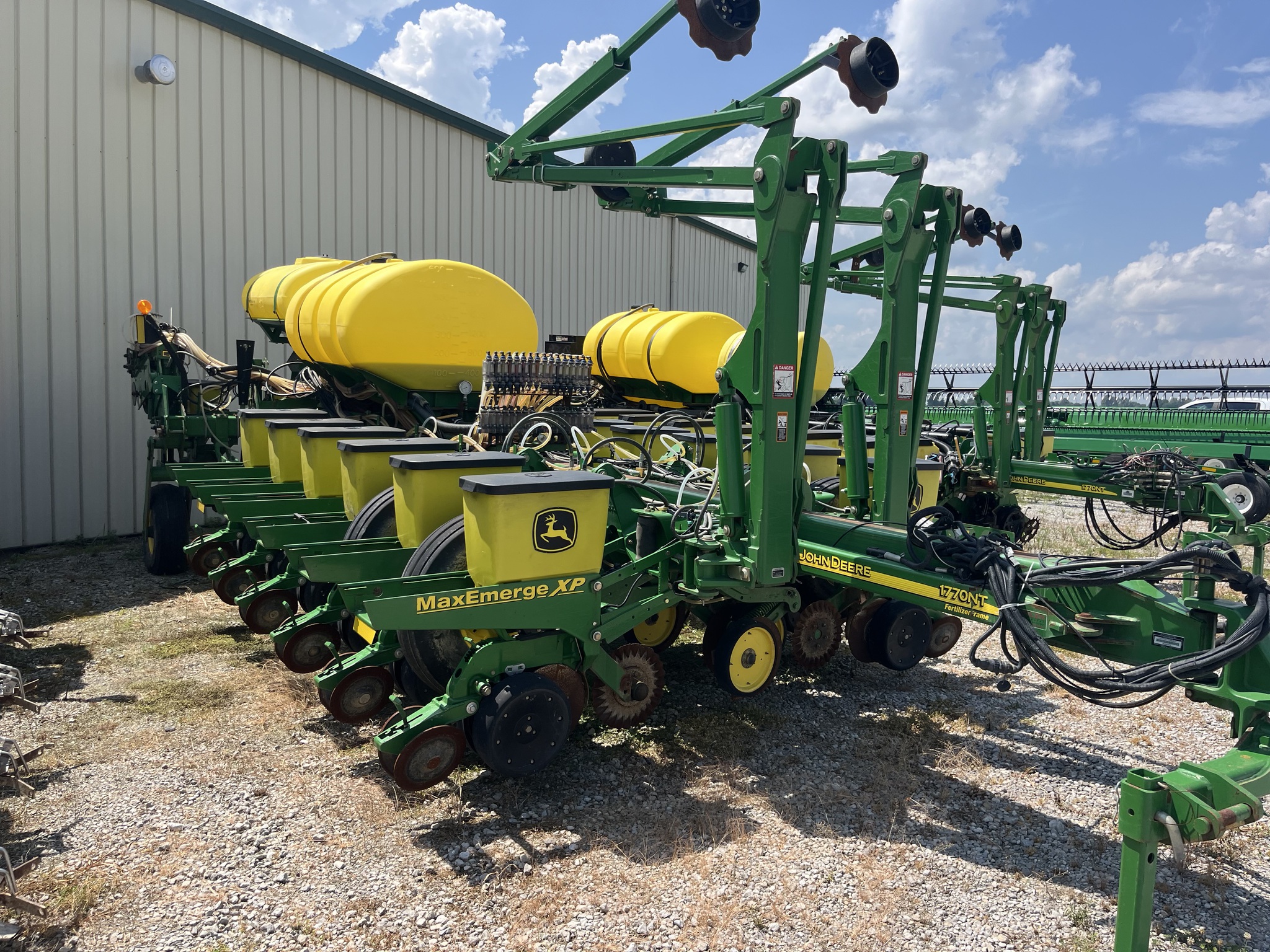 2010 John Deere 1770NT Image 1