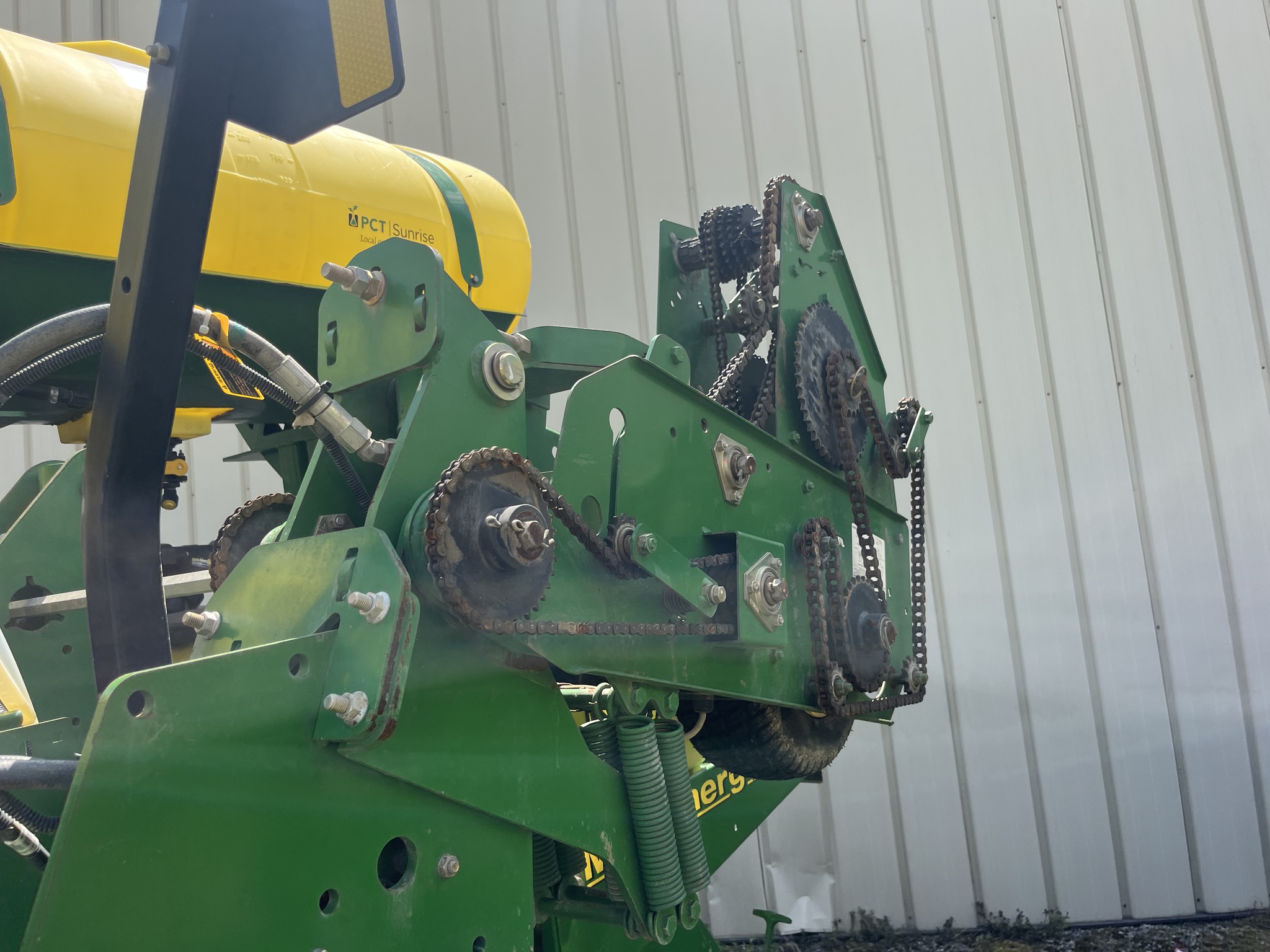 2010 John Deere 1770NT Image 9