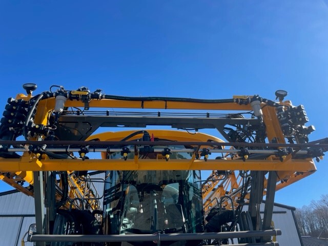 2019 John Deere STS14 Image 2