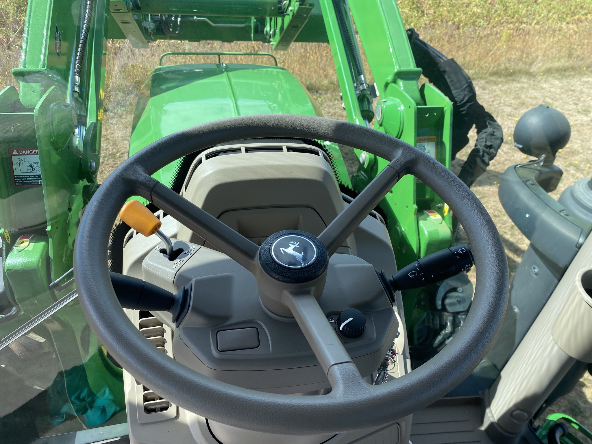 2023 John Deere 6R 130 Image 11