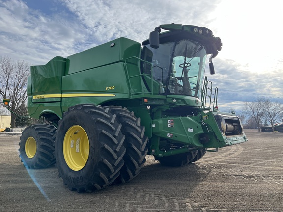  John Deere S780
