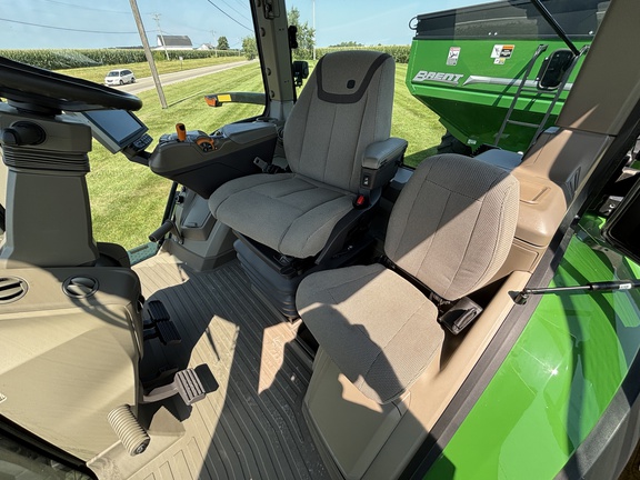 Used 2023 John Deere 8R 340 Row Crop Tractors at Koenig Equipment in Oxford, OH - Photo30