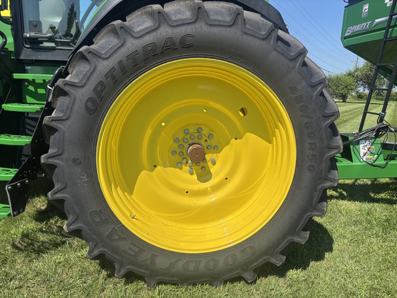 Used 2023 John Deere 8R 340 Row Crop Tractors at Koenig Equipment in Oxford, OH - Photo15