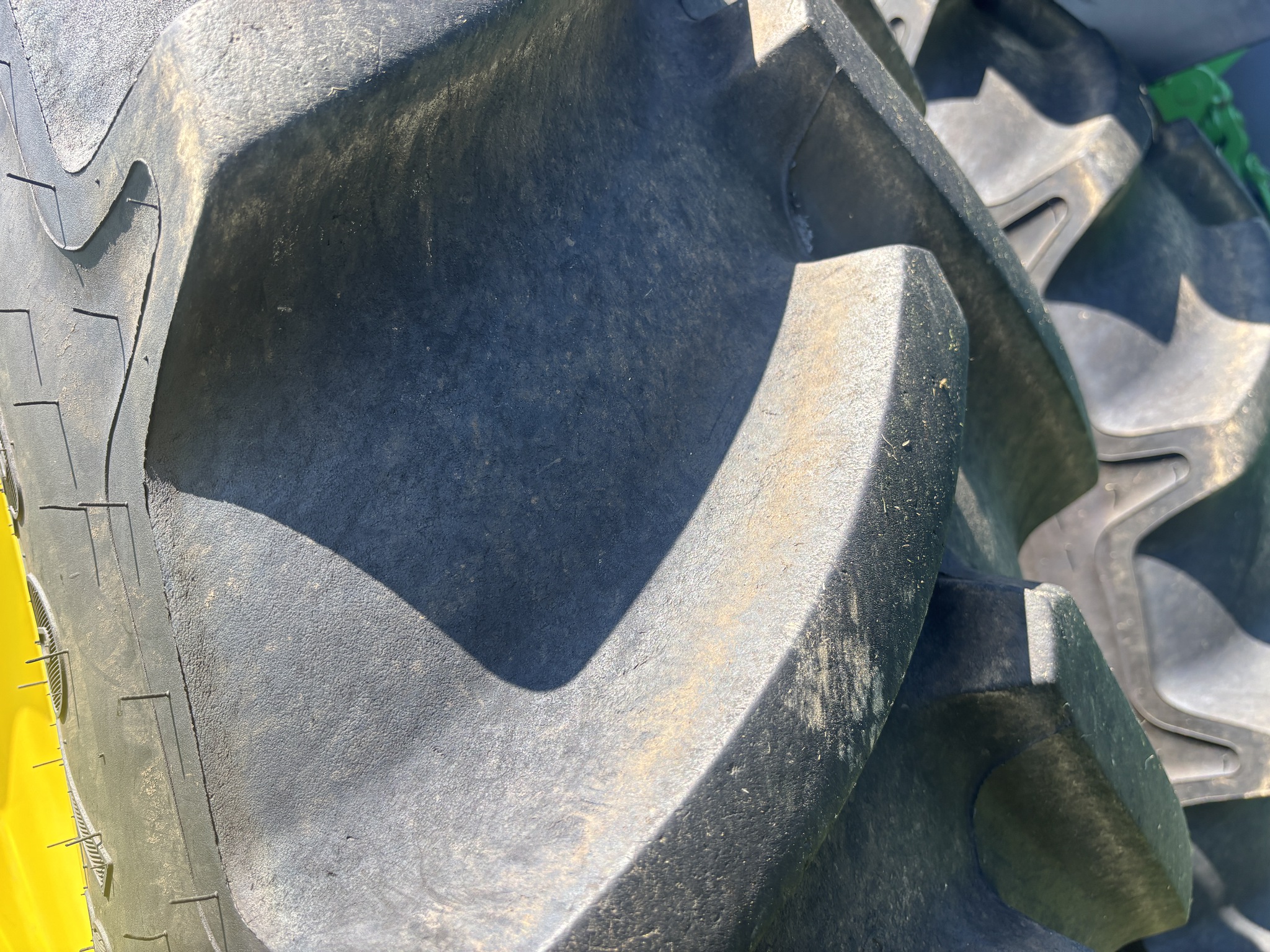 Used 2023 John Deere 8R 340 Row Crop Tractors at Koenig Equipment in Oxford, OH - PhotoXL17