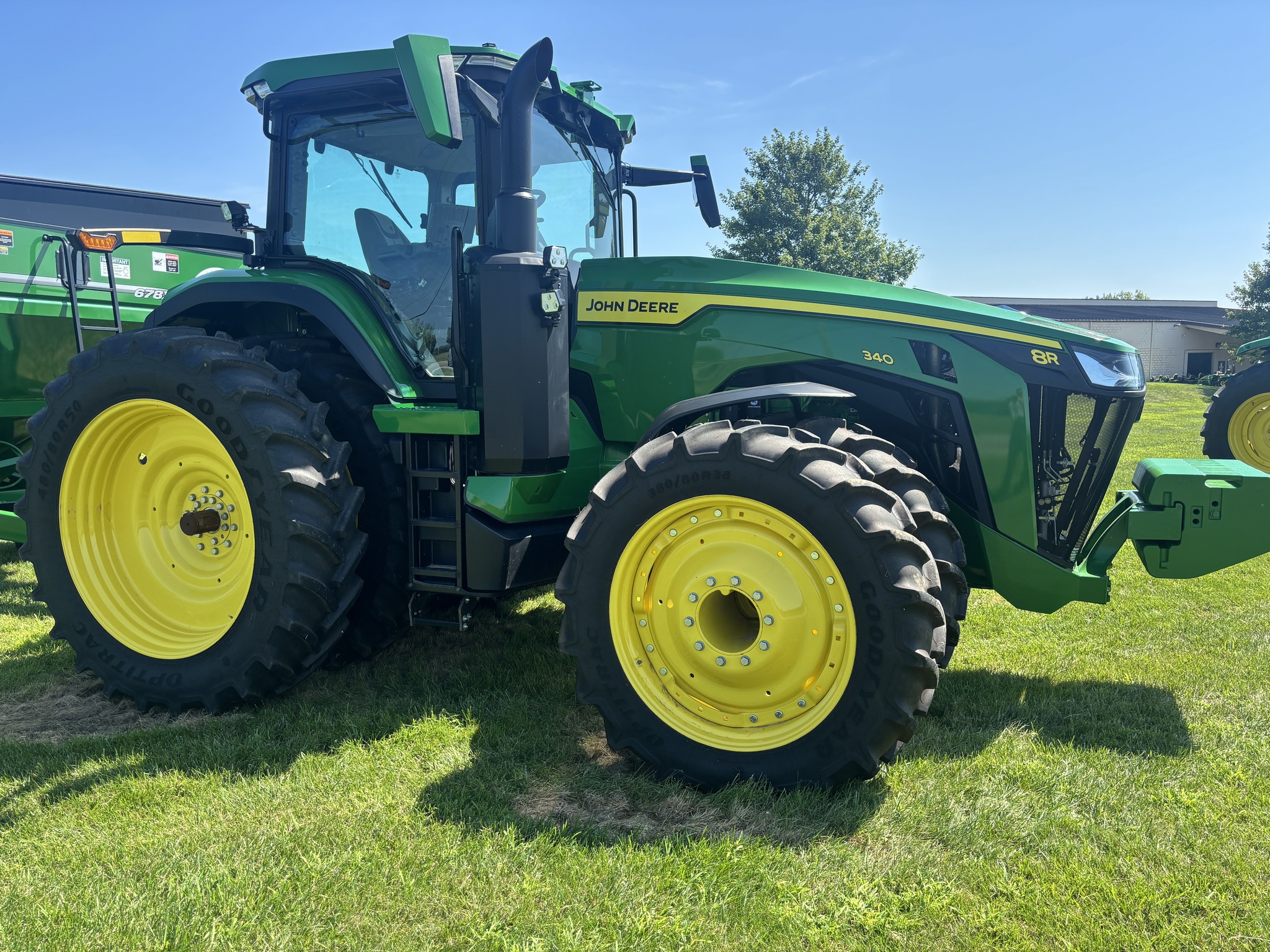 Used 2023 John Deere 8R 340 Row Crop Tractors at Koenig Equipment in Oxford, OH - PhotoXL6
