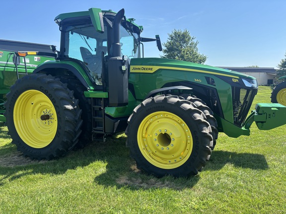 Used 2023 John Deere 8R 340 Row Crop Tractors at Koenig Equipment in Oxford, OH - Photo6