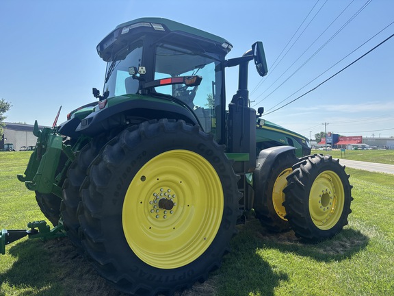 Used 2023 John Deere 8R 340 Row Crop Tractors at Koenig Equipment in Oxford, OH - Photo7