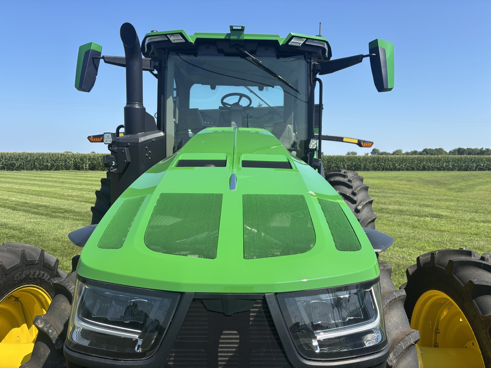 Used 2023 John Deere 8R 340 Row Crop Tractors at Koenig Equipment in Oxford, OH - PhotoXL9