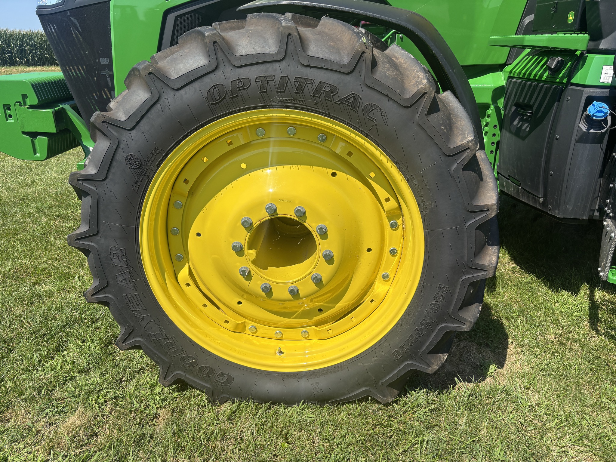 Used 2023 John Deere 8R 340 Row Crop Tractors at Koenig Equipment in Oxford, OH - PhotoXL19
