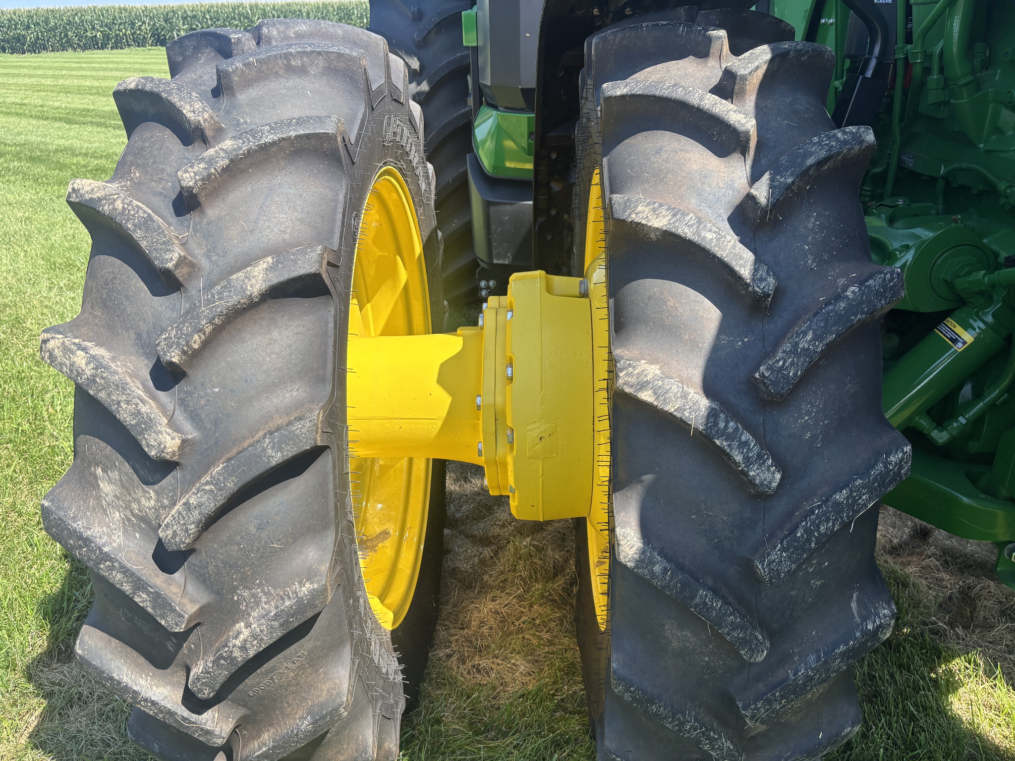 Used 2023 John Deere 8R 340 Row Crop Tractors at Koenig Equipment in Oxford, OH - PhotoXL28