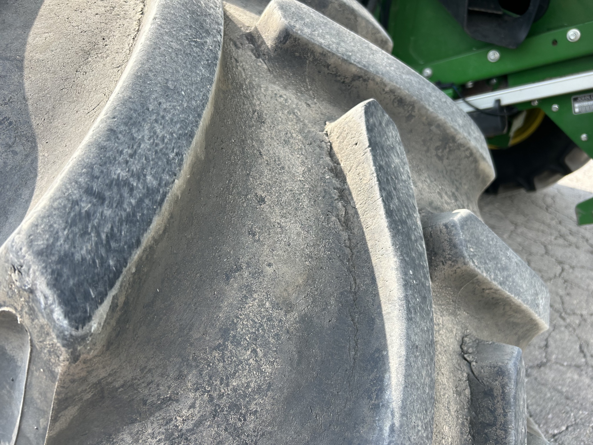  2015 John Deere S680 at Heritage Tractor in Baldwin City, KS
