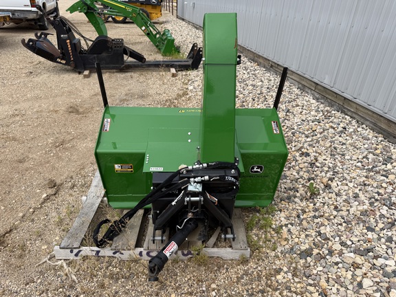 2021 John Deere 47