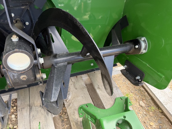 2021 John Deere 47