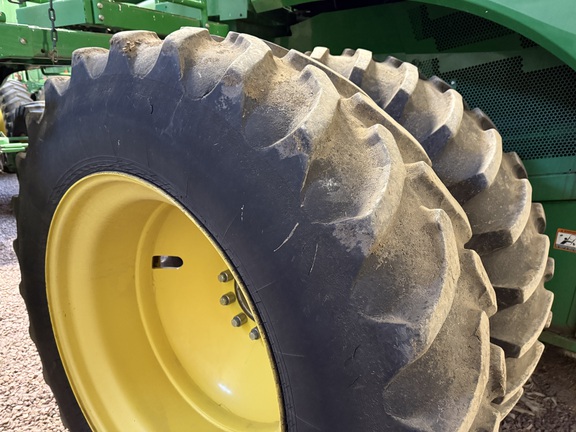 2013 John Deere S670 - Photo11