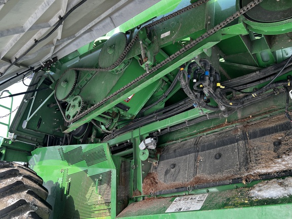 2013 John Deere S670 - Photo15