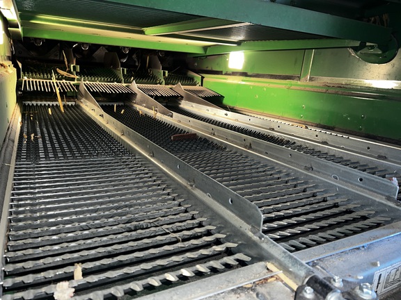 2013 John Deere S670 - Photo18