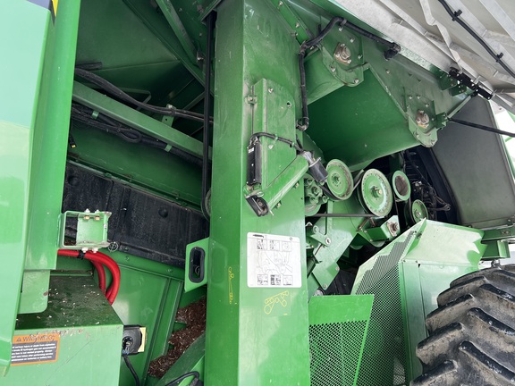 2013 John Deere S670 - Photo21