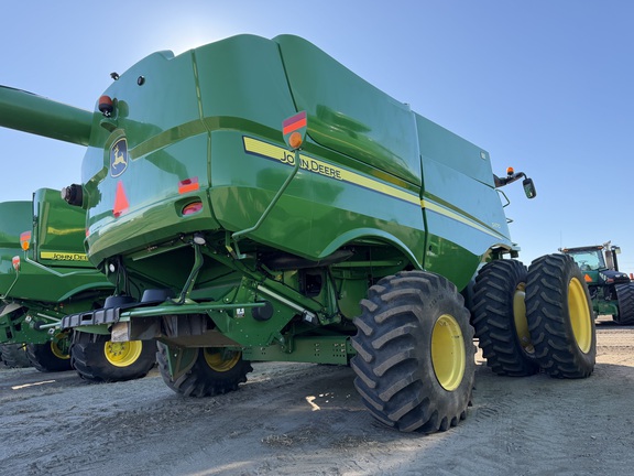 2013 John Deere S670 - Photo4