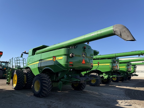 2013 John Deere S670 - Photo2