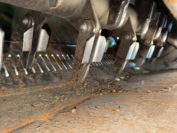 2013 John Deere S670 - Photo19