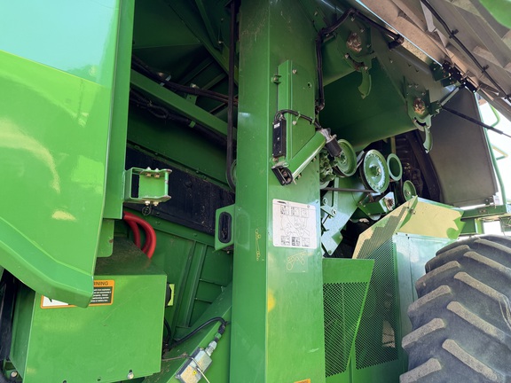 2013 John Deere S670 - Photo21