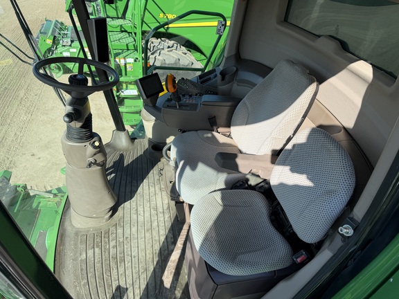2013 John Deere S670 - Photo31