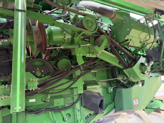 2013 John Deere S670 - Photo17