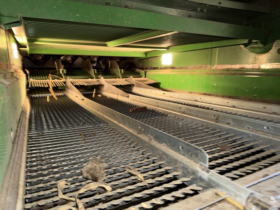 2013 John Deere S670 - Photo19
