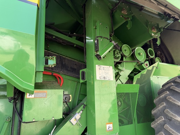2013 John Deere S670 - Photo22