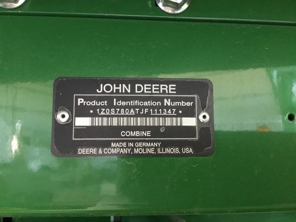 John Deere S780 image 10