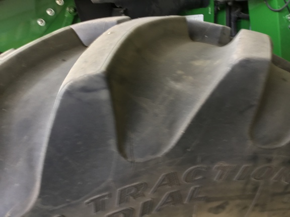 John Deere S780 image 14