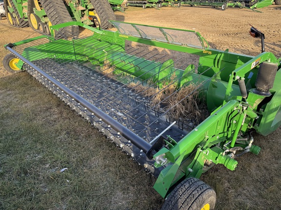 Used 2023 John Deere X9 1000 Combines at Horizon Ag & Turf in Warburg, AB - Photo13