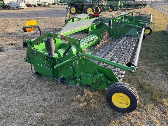 Used 2023 John Deere X9 1000 Combines at Horizon Ag & Turf in Warburg, AB - Photo14