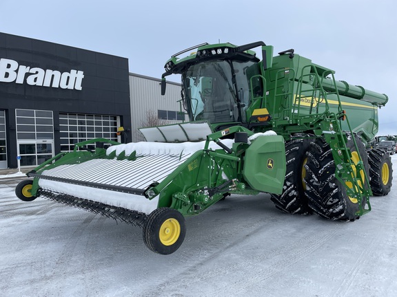 2022 John Deere X9 1000