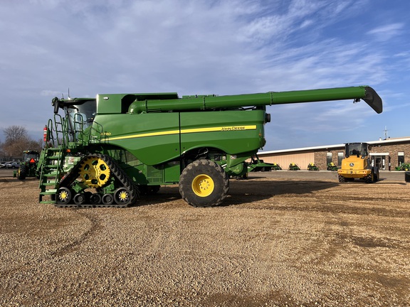 2024 John Deere S780 - Photo6