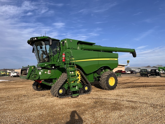 2024 John Deere S780 - Photo7