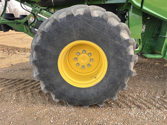 2024 John Deere S780 - Photo15