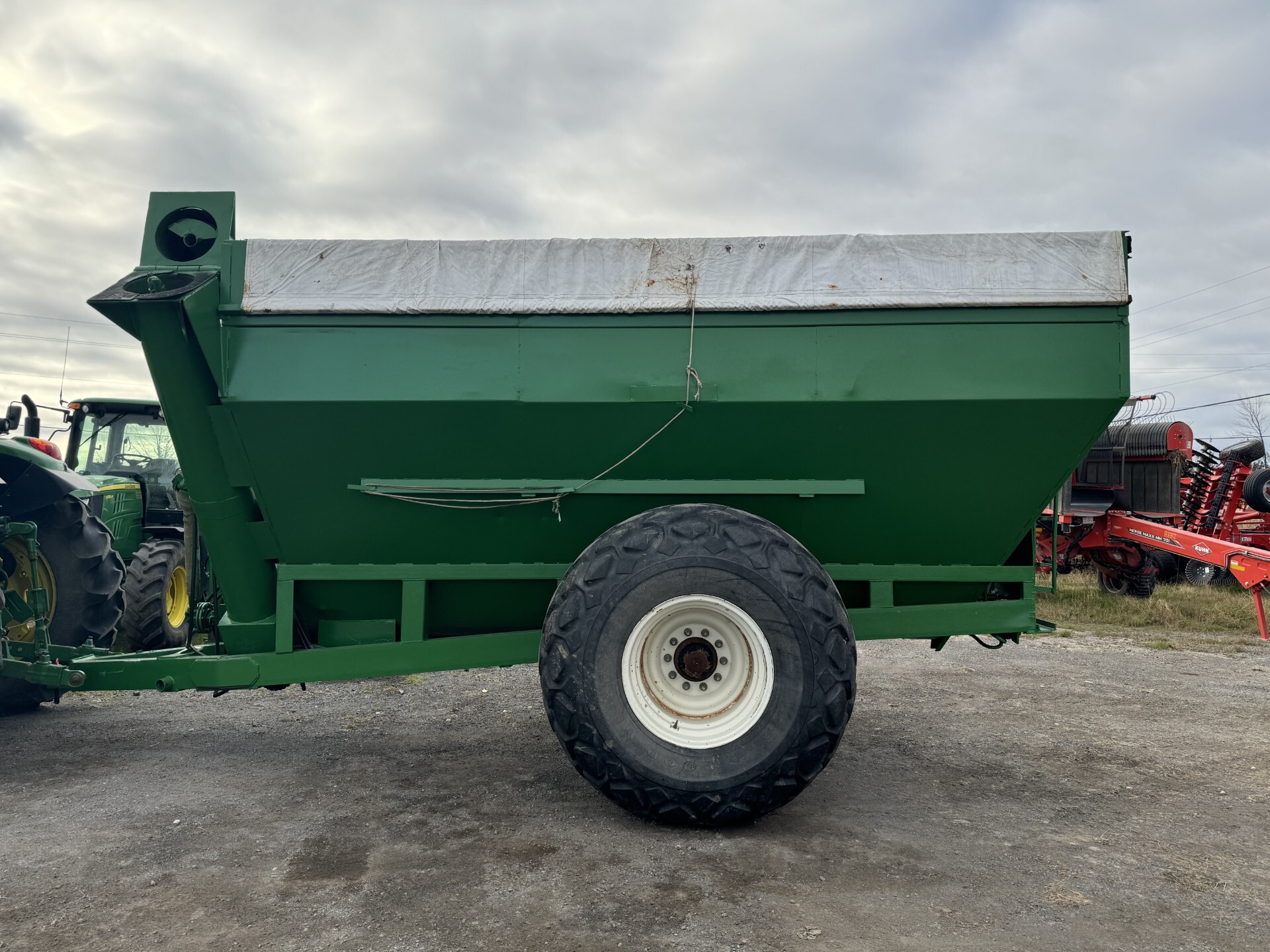 Lucknow 470 GRAIN BUGGY Image 4